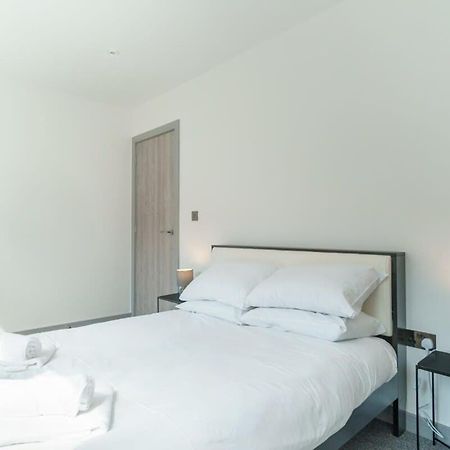 Modern 1 Bedroom Apartment In Preston Centre Εξωτερικό φωτογραφία