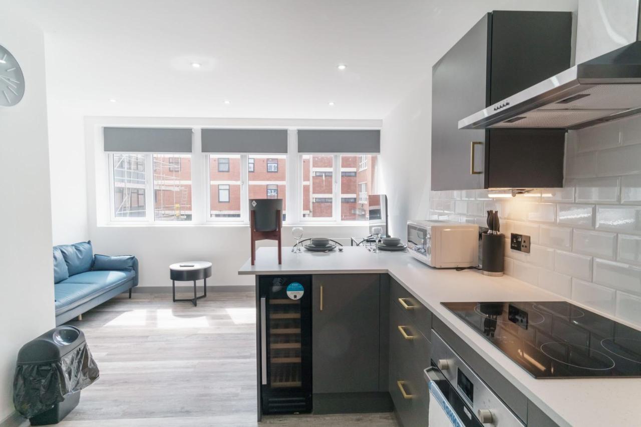 Modern 1 Bedroom Apartment In Preston Centre Εξωτερικό φωτογραφία
